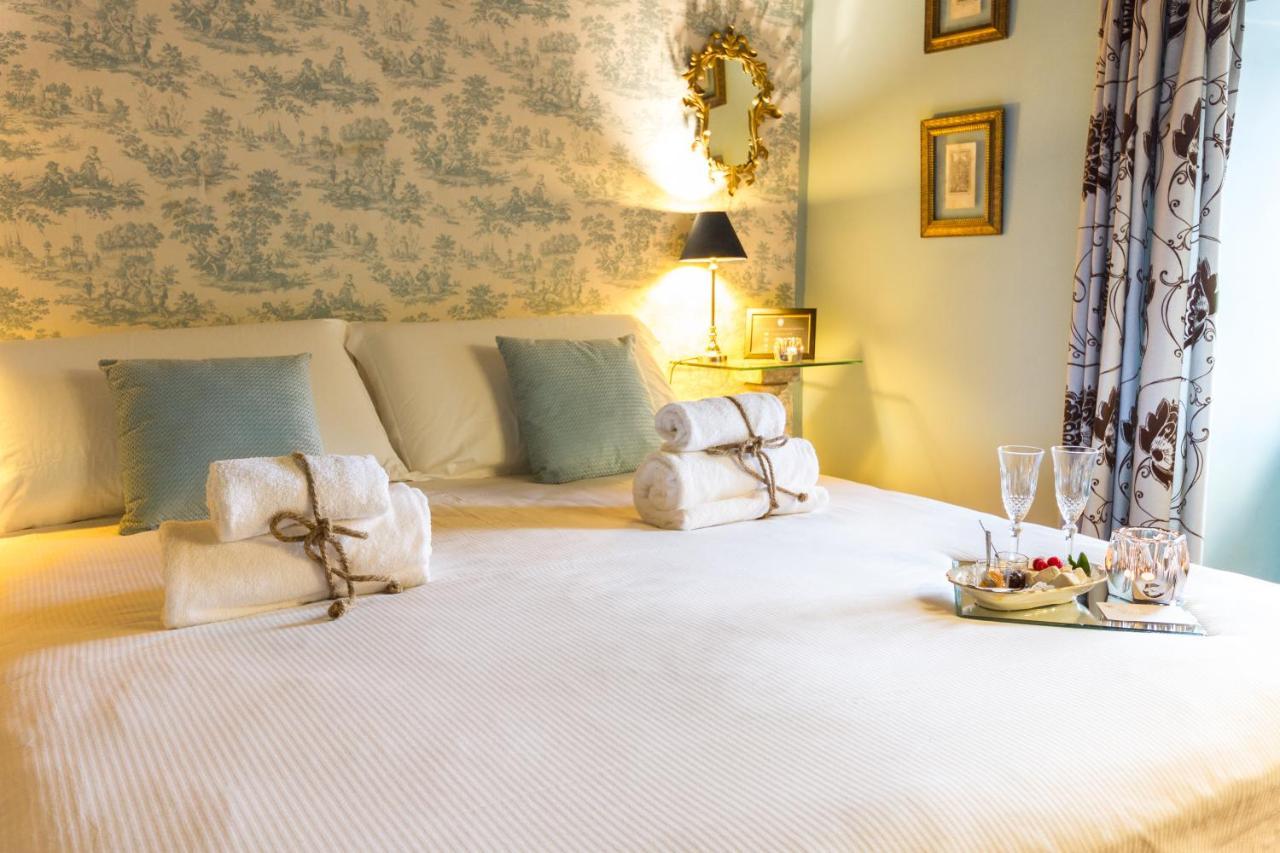 Torre Di Vico Residenza D'Epoca Bed & Breakfast วิแตร์โบ ภายนอก รูปภาพ