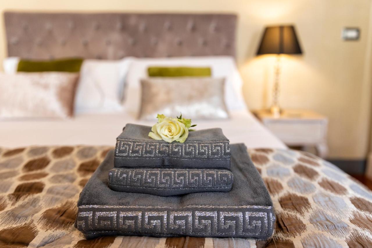 Torre Di Vico Residenza D'Epoca Bed & Breakfast วิแตร์โบ ภายนอก รูปภาพ