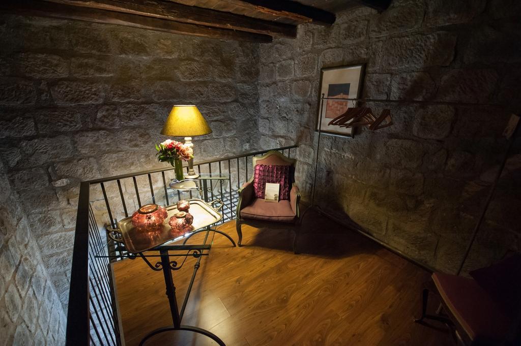 Torre Di Vico Residenza D'Epoca Bed & Breakfast วิแตร์โบ ภายนอก รูปภาพ
